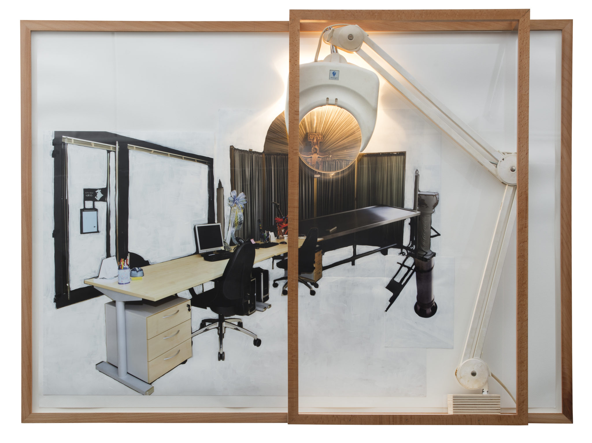 Un'immagine che ritrae design d'interni, illuminazione, pavimentazione, pavimento e soffitto.