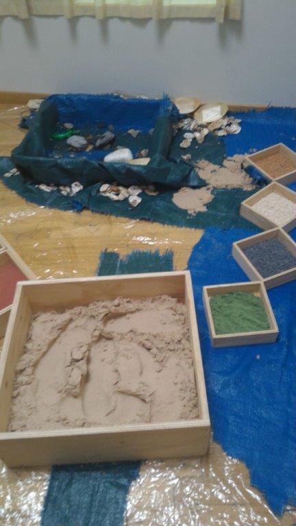 Un'immagine che ritrae plastica e colore.